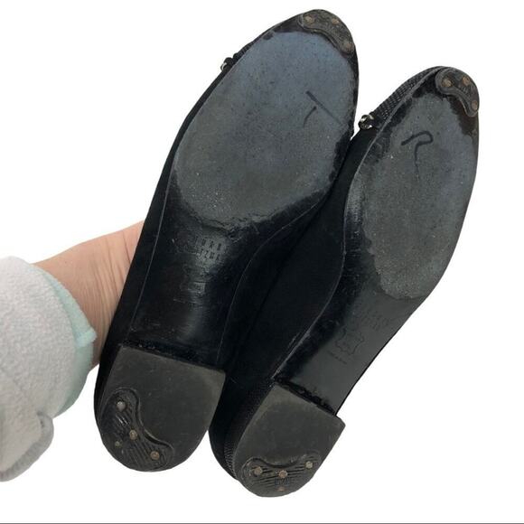 Stuart Weitzman Legacy Cap Toe Ballet Loafers Flat Black Suede Chain Accent 6 - Picture 11 of 16